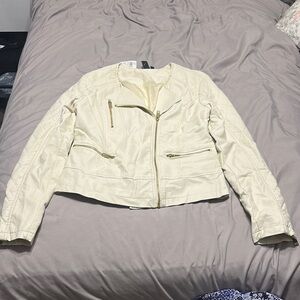 Windsor Cream Leather Moto Jacket with Lapel Collar